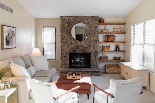 2639 S Xanadu Way in Aurora, CO - Building Photo - Building Photo