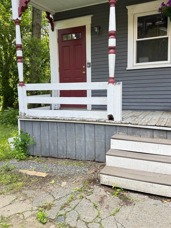 34 Center St in Walpole, NH - Building Photo - Building Photo