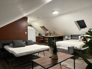 3 Dean Ave in Johnston, RI - Building Photo - Building Photo