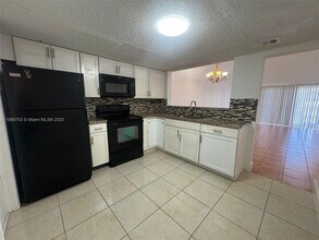 1649 NW 56th Terrace in Lauderhill, FL - Building Photo - Building Photo