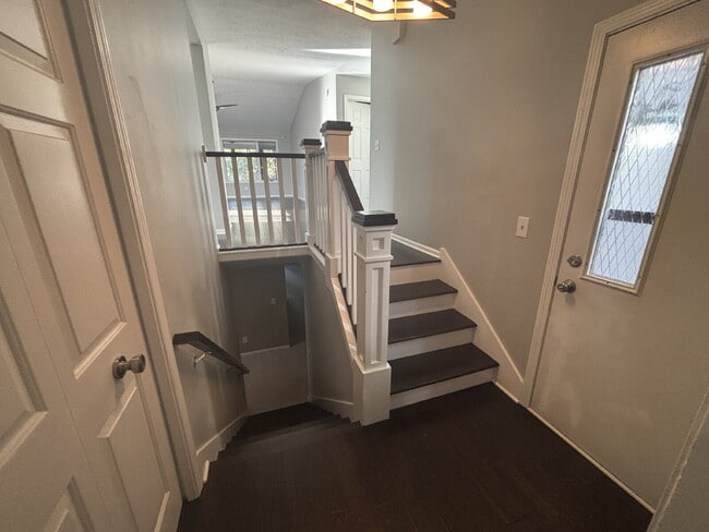 2726 Sandstone Terrace NE in Grand Rapids, MI - Building Photo - Building Photo