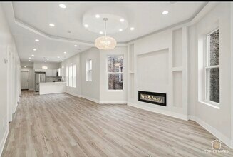 5753 S Peoria St in Chicago, IL - Building Photo - Building Photo