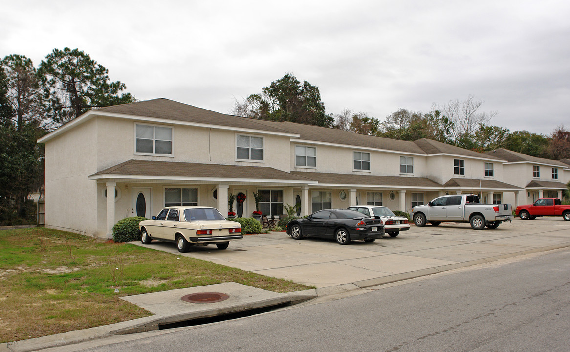 1924-1934 Karly Ct in Panama City, FL - Building Photo