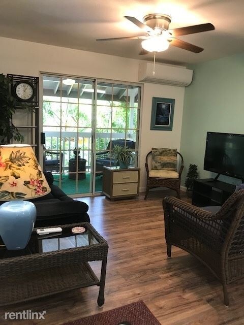 140 Uwapo Rd in Kihei, HI - Building Photo - Building Photo