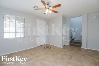 3767 E Stampede Dr in Gilbert, AZ - Building Photo - Building Photo