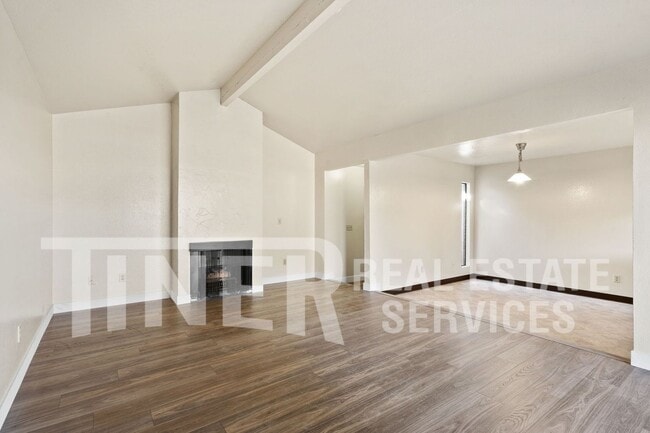 9282 Corinthian Cir in Sacramento, CA - Building Photo - Building Photo