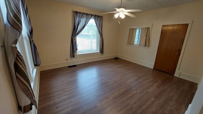 605 W Fountain St in Albert Lea, MN - Building Photo - Building Photo
