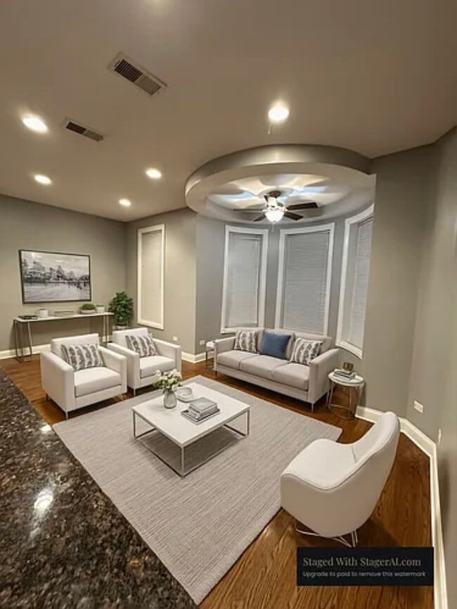 4111 S Indiana Ave, Unit #2 in Chicago, IL - Building Photo - Building Photo