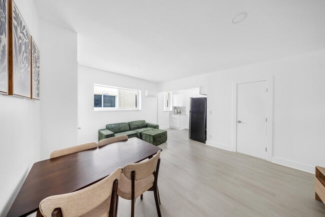 property at 1250 SW 6th St