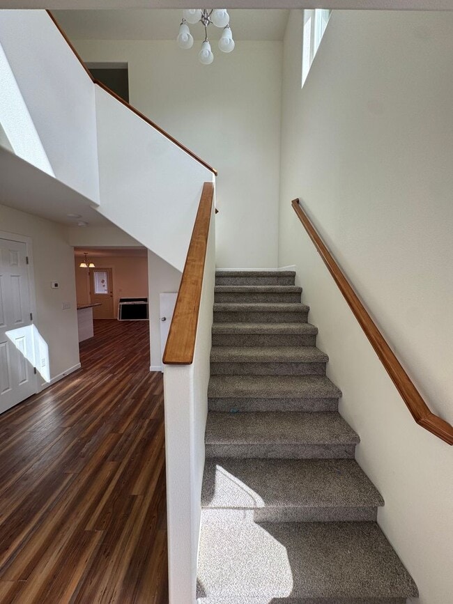 8113 Northwind Ave in Anchorage, AK - Building Photo - Building Photo