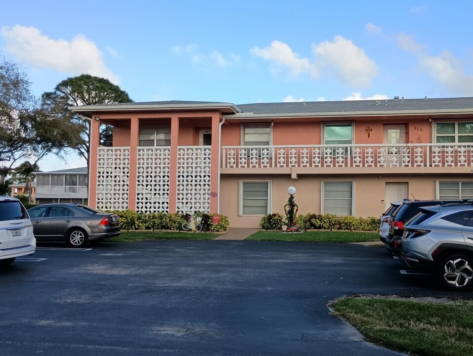 1341 NW 20th Ave in Delray Beach, FL - Building Photo