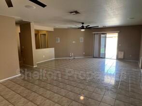 15608 W Acapulco Ln in Surprise, AZ - Building Photo - Building Photo