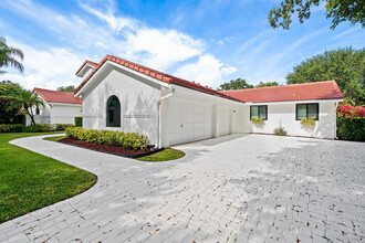 4515 NW 24th Terrace in Boca Raton, FL - Building Photo - Building Photo