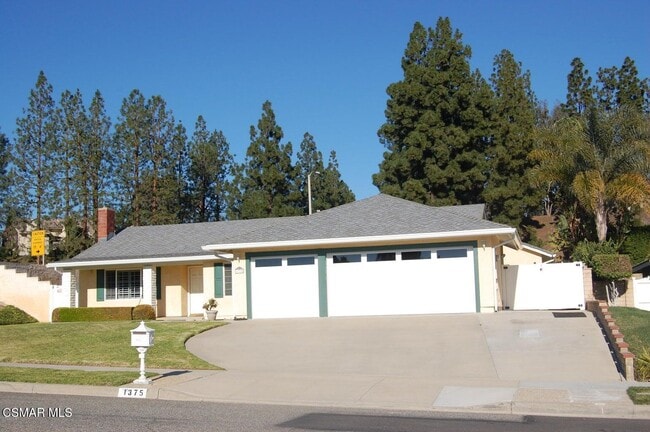 property at 1375 Uppingham Dr