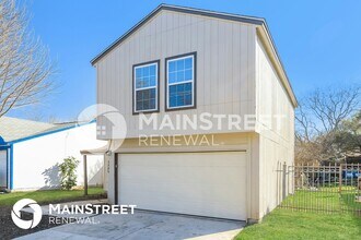 9906 Sandy Field Dr in San Antonio, TX - Foto de edificio - Building Photo