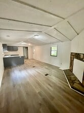 1736 Ratchford Rd in Dallas, NC - Building Photo - Building Photo
