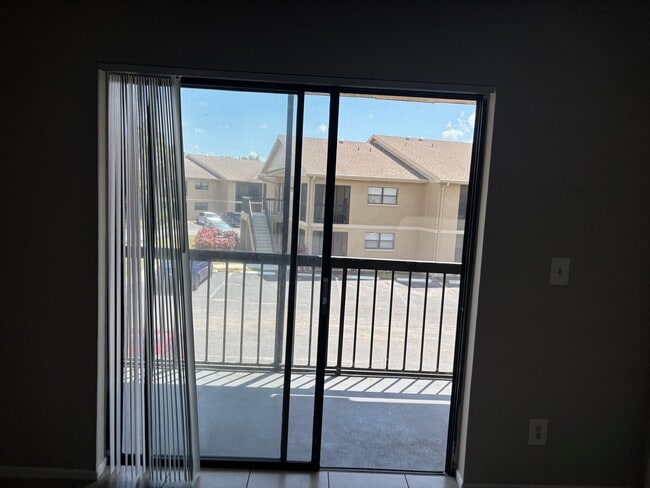 5323 Summerlin Rd in Ft. Myers, FL - Building Photo - Building Photo
