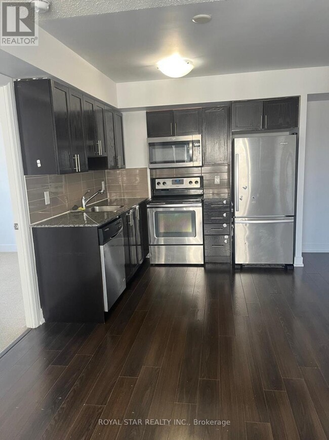 property at 2 Eva Rd