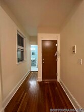 1315 Commonwealth Ave in Boston, MA - Foto de edificio - Building Photo