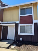 4074 Weymouth Ln in Sacramento, CA - Building Photo