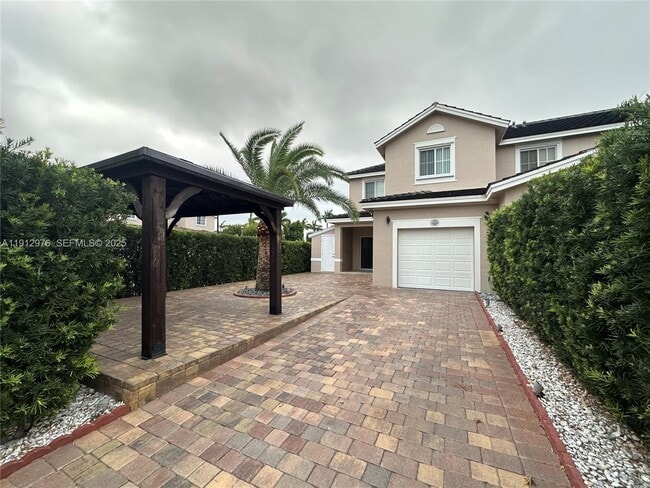 property at 27326 SW 142nd Ct