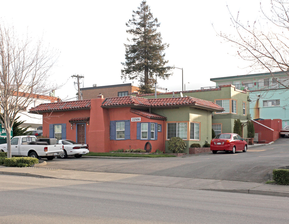 Vista Del Mar Bungalows in Des Moines, WA - Foto de edificio