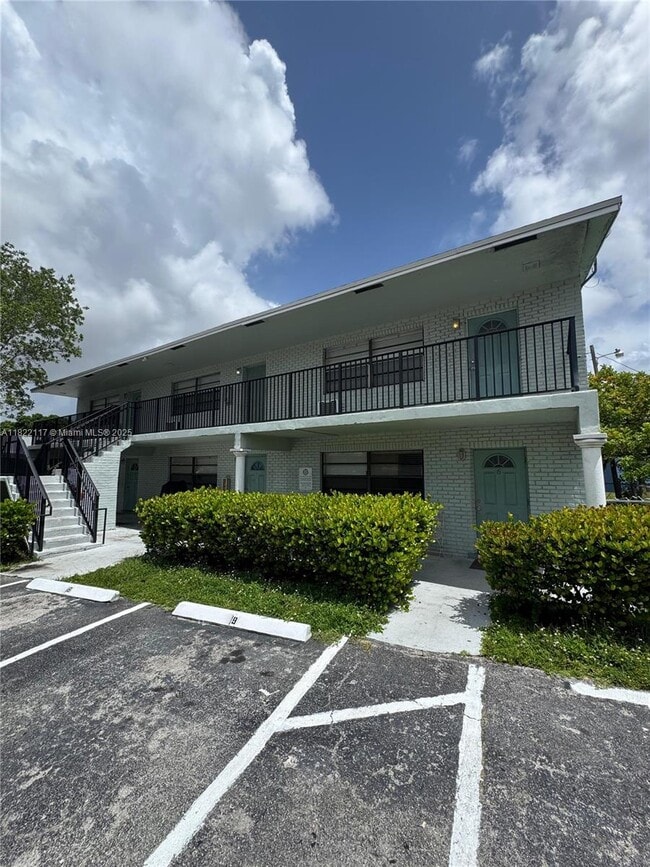 property at 325 NW 15th St