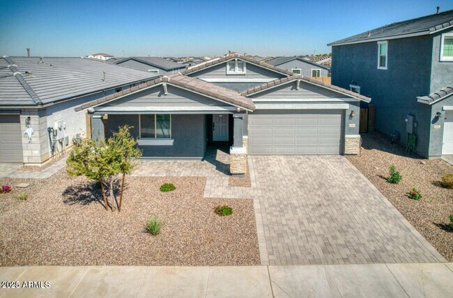 property at 5546 W Stargazer Pl