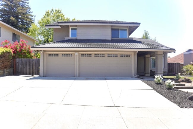 property at 45185 Onondaga Dr