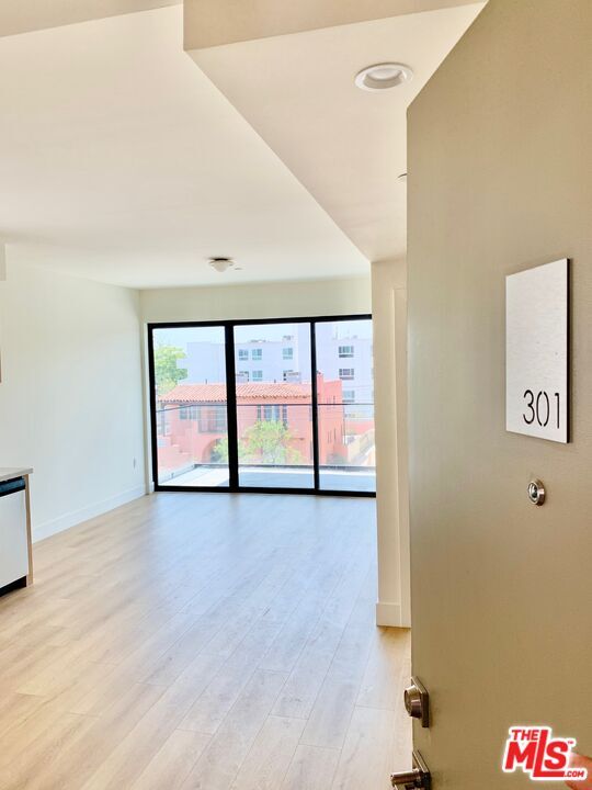 property at 1822 Overland Ave