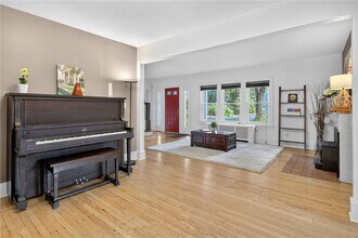 204 Roat St in Ithaca, NY - Building Photo - Building Photo