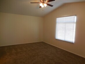 1281 W Molinetto Dr in Oro Valley, AZ - Building Photo - Building Photo