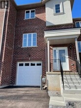 17 East St in St Catharines, ON - Building Photo - Building Photo