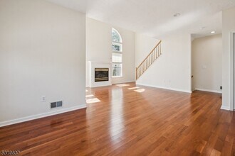 60 Hancock Dr in Morristown, NJ - Building Photo - Building Photo