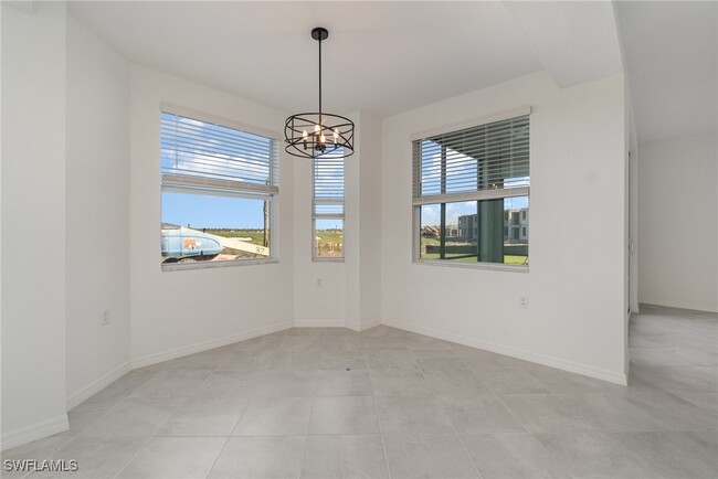 property at 15285 Grn Acrs Ave