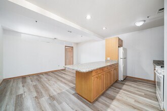 72 Park Ave in Hoboken, NJ - Building Photo - Building Photo