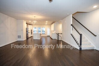 17137 Branched Oak Rd in Dumfries, VA - Building Photo - Building Photo