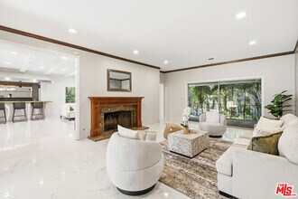 11410 Canton Dr in Los Angeles, CA - Building Photo - Building Photo