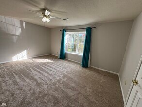 4630 Welton St in Greenwood, IN - Building Photo - Building Photo