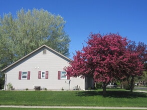 409 Knights Ave in Kewaskum, WI - Building Photo - Building Photo