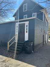 10535 Garfield Ave in Cleveland, OH - Building Photo - Building Photo