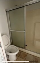 450 Stoney Point Way in Oceanside, CA - Building Photo - Building Photo