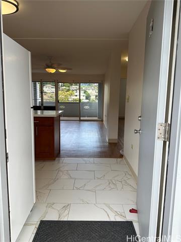 property at 2001 Aupuni St