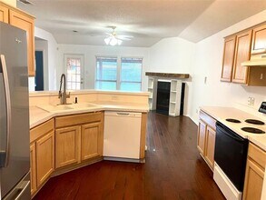 9088 Brushy Creek Trail in Fort Worth, TX - Building Photo - Building Photo