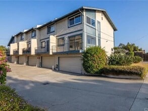 764 N Glendora Ave in Covina, CA - Building Photo - Building Photo