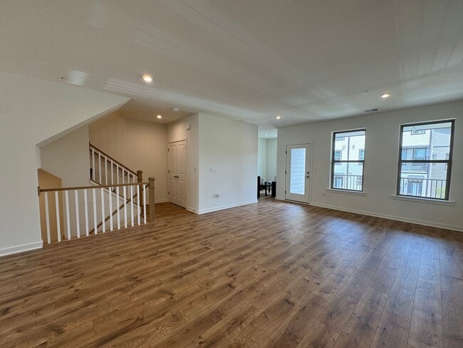20972 Bluebird Sq in Countryside, VA - Building Photo - Building Photo