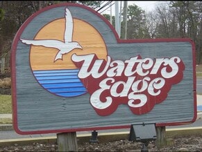 1518 Waters Edge Dr, Unit Waters Edge in Toms River, NJ - Foto de edificio - Building Photo