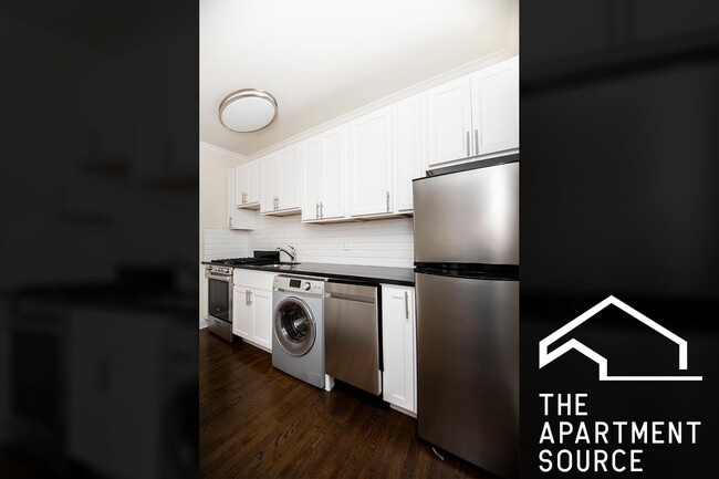 property at 918 Green Bay Rd