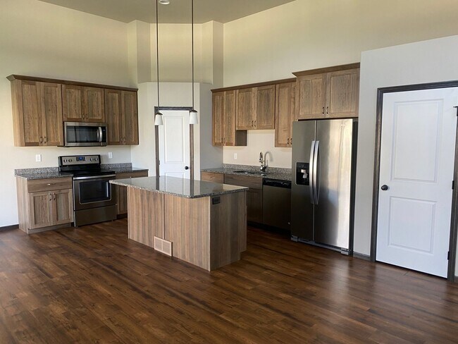 3335 Pr Hts Wy-Unit -Unit 3 in West Fargo, ND - Building Photo - Building Photo