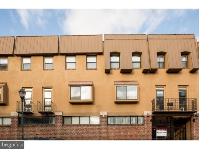 2031 South St in Philadelphia, PA - Foto de edificio - Building Photo